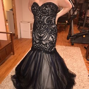 ALYCE PARIS PROM DRESS!!!